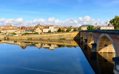 Bergerac, une ville tournée vers l’avenir : Comment les initiatives locales transforment le paysage professionnel de la Dordogne