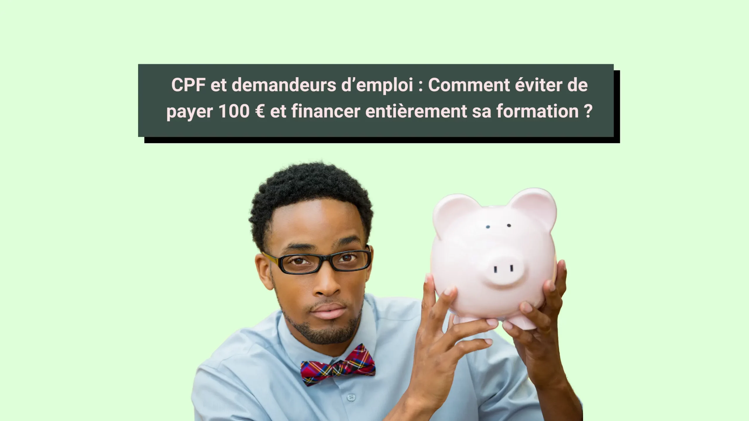 homme_avec_tirelire Un homme avec une tirelire dans les mains pour représenter les économies fait sur son CPF pour financer sa formation.